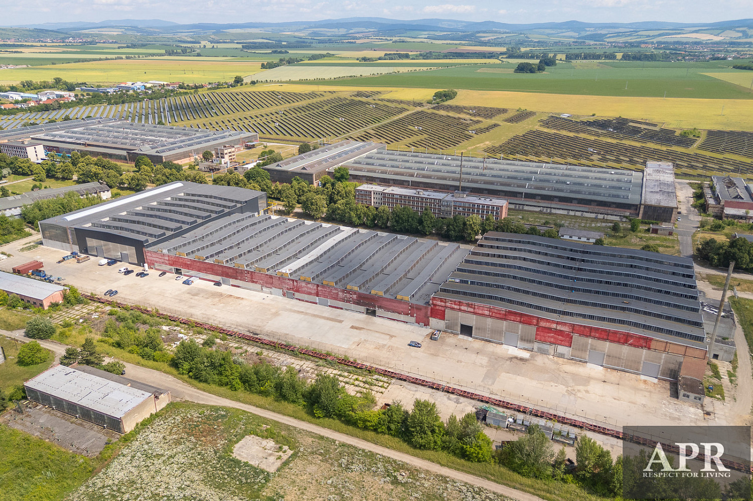 Pronájem skladovacích prostor 2 000 m² – fotografie 4