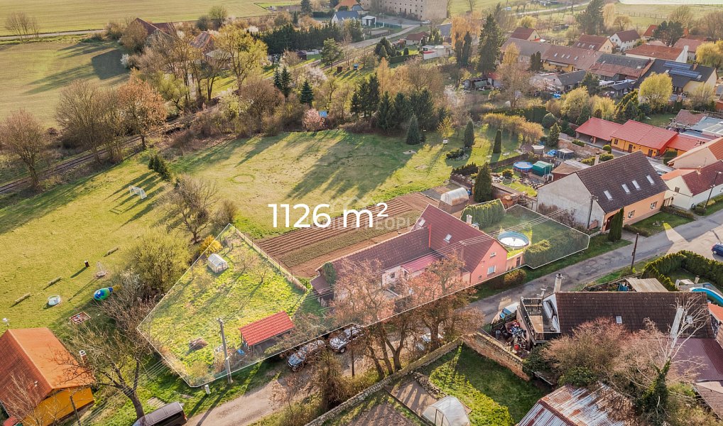 Prodej domu 133 m² s pozemkem 1 126 m², Zlonice – náhled fotky 25