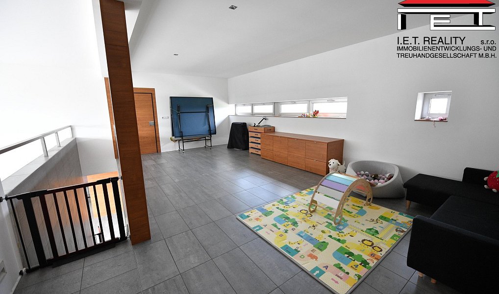 Prodej domu 325 m² s pozemkem 2 869 m², Ostrava – náhled fotky 27