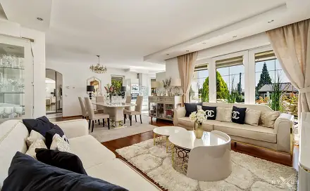 Prodej domu 323 m² s pozemkem 1 018 m², Kly - Hoření Vinice, okres Mělník