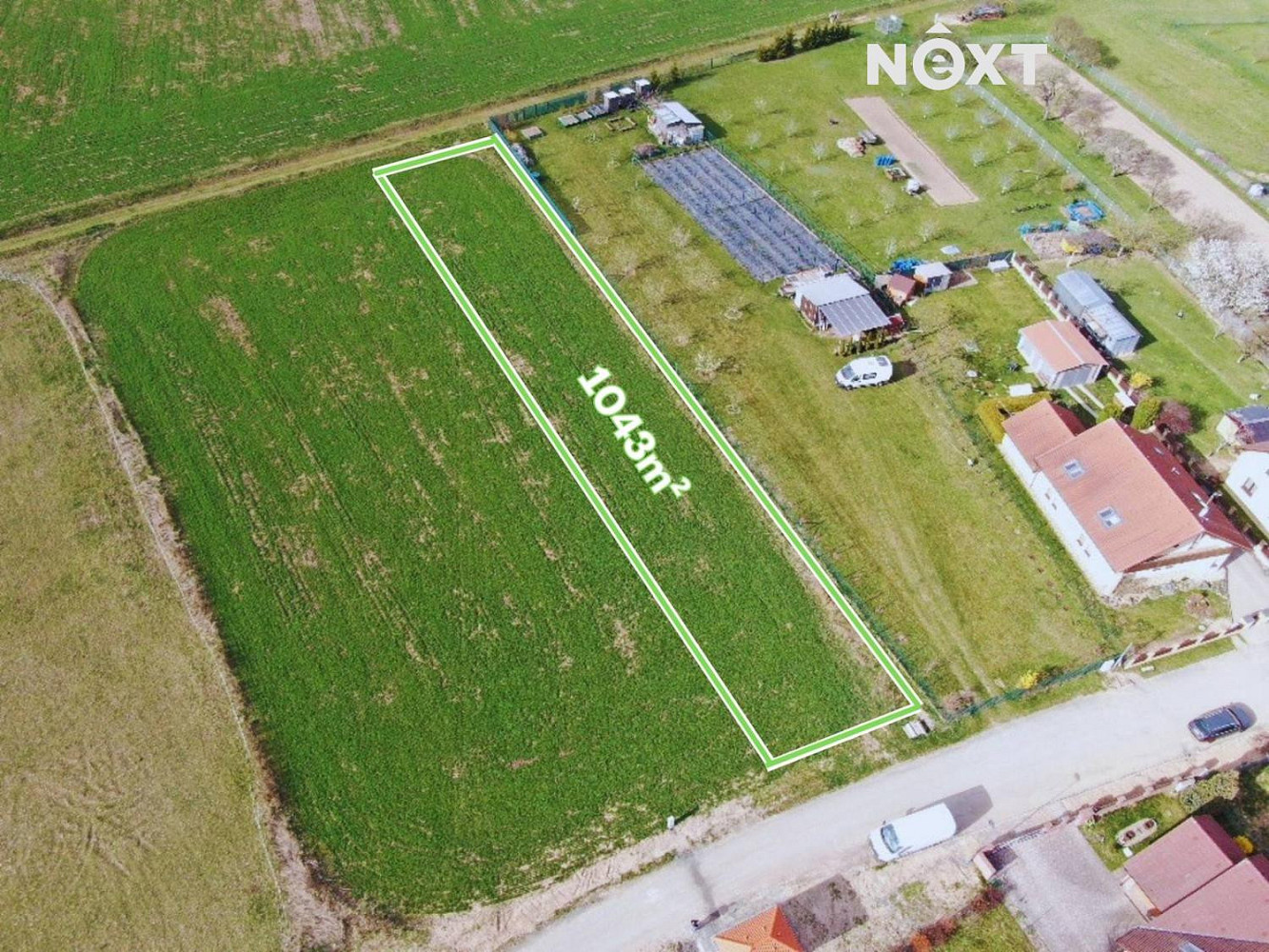 Prodej stavebního pozemku 1 043 m²