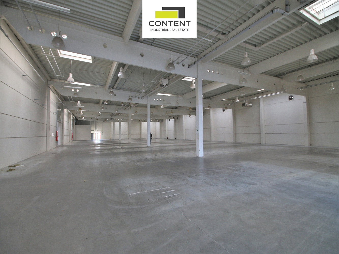 Pronájem skladovacích prostor 2 058 m² - Więcej