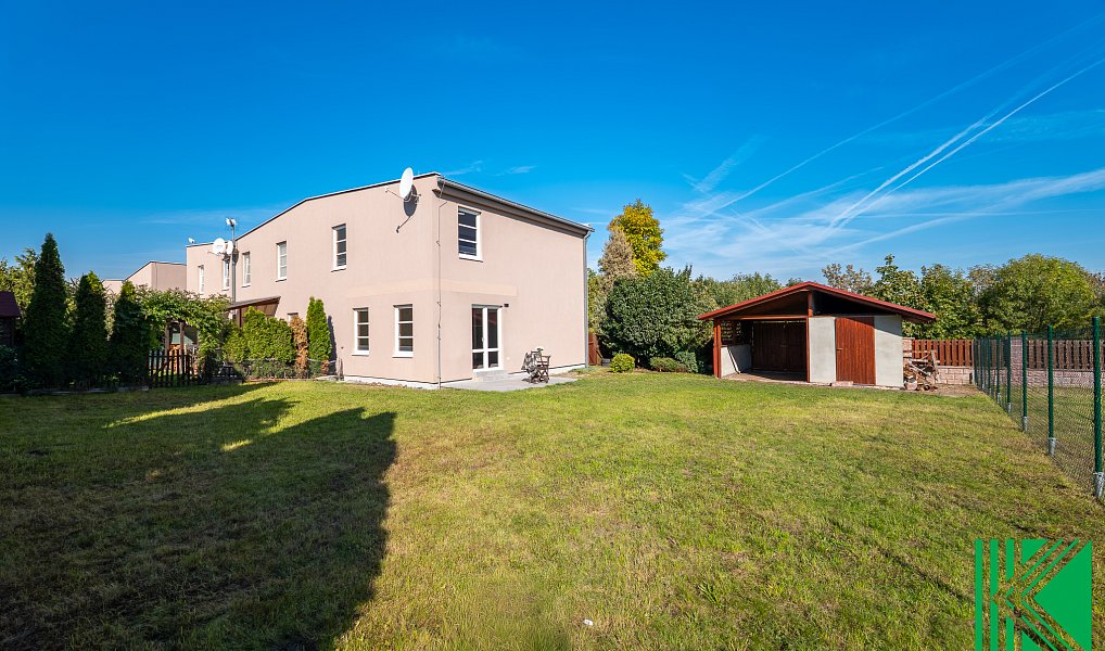 Prodej domu 102 m² s pozemkem 447 m², Zlončice – náhled fotky 45