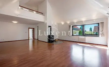 Pronájem kanceláře 417 m², Ke hrádku, Praha 4 - Kunratice