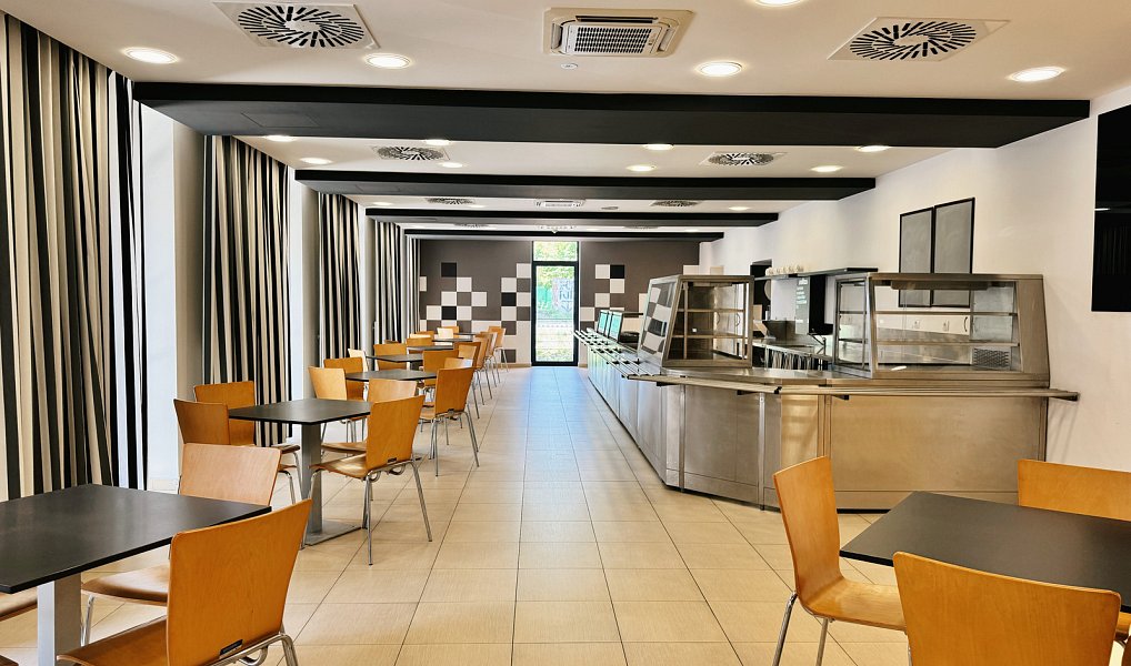 Pronájem restaurace 362 m², Písek – náhled fotky 3