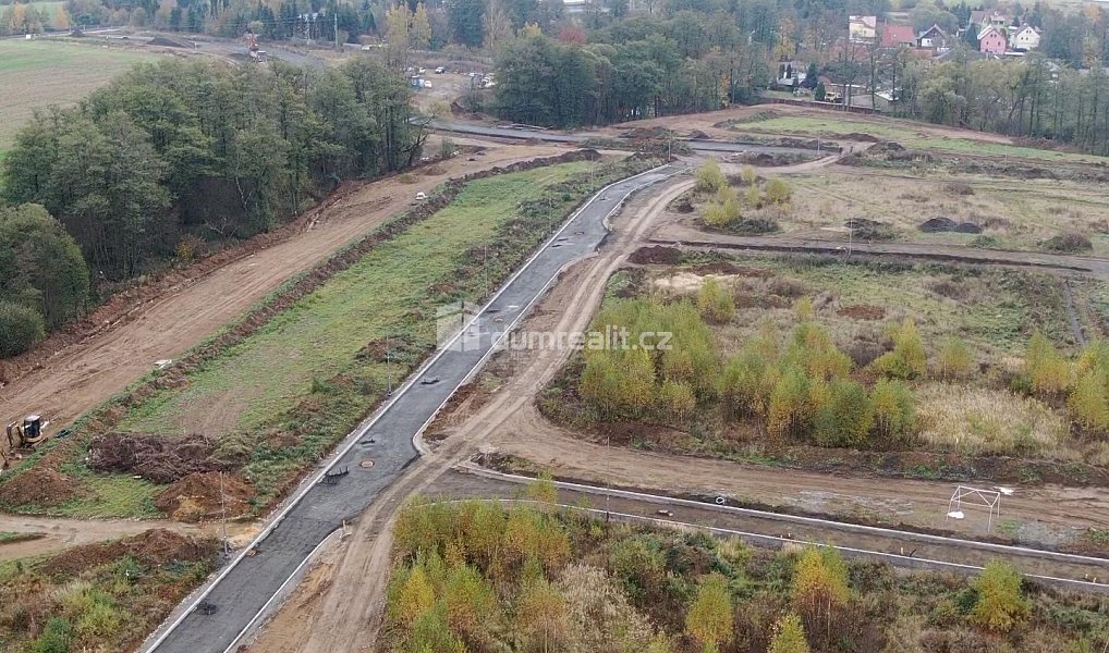 Prodej stavebního pozemku 1 659 m², Ostrov – náhled fotky 13
