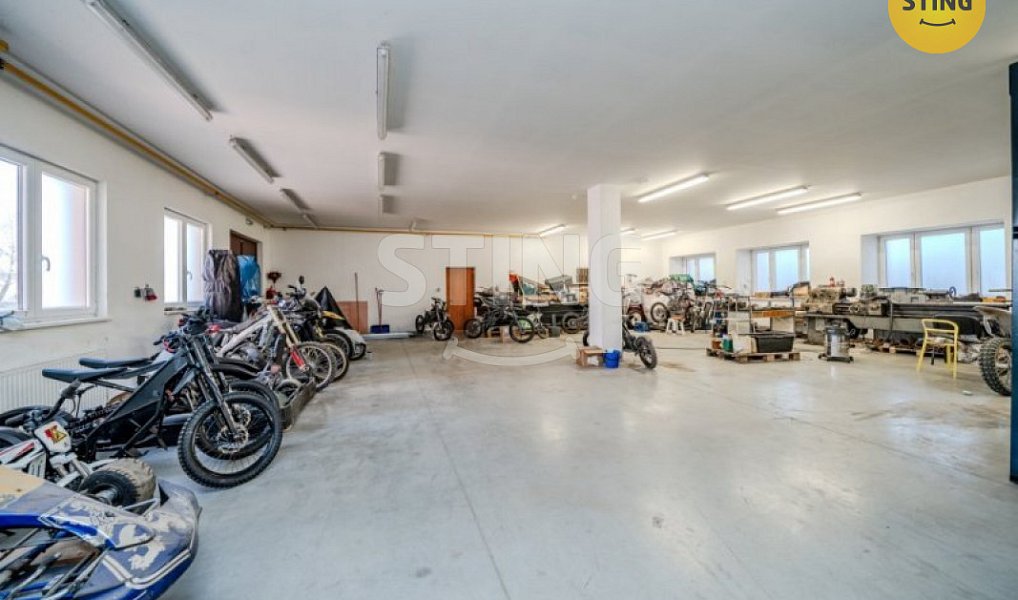 Pronájem skladovacích prostor 220 m², Mankovice – náhled fotky 7