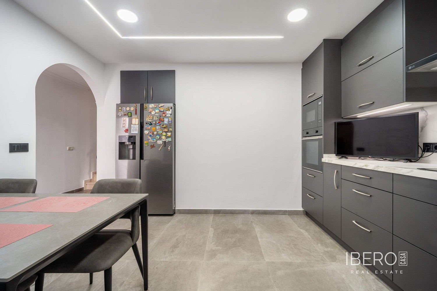 Casa 4+kk – Estepona, Barriada Islas Canarias - Vista 3