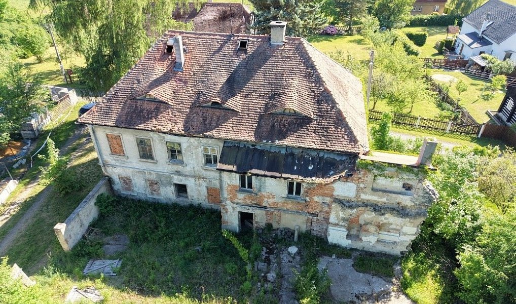 Prodej domu 510 m² s pozemkem 1 428 m², Varnsdorf – náhled fotky 3