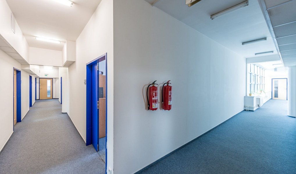 Pronájem kanceláře 87 m², Průhonice – náhled fotky 4