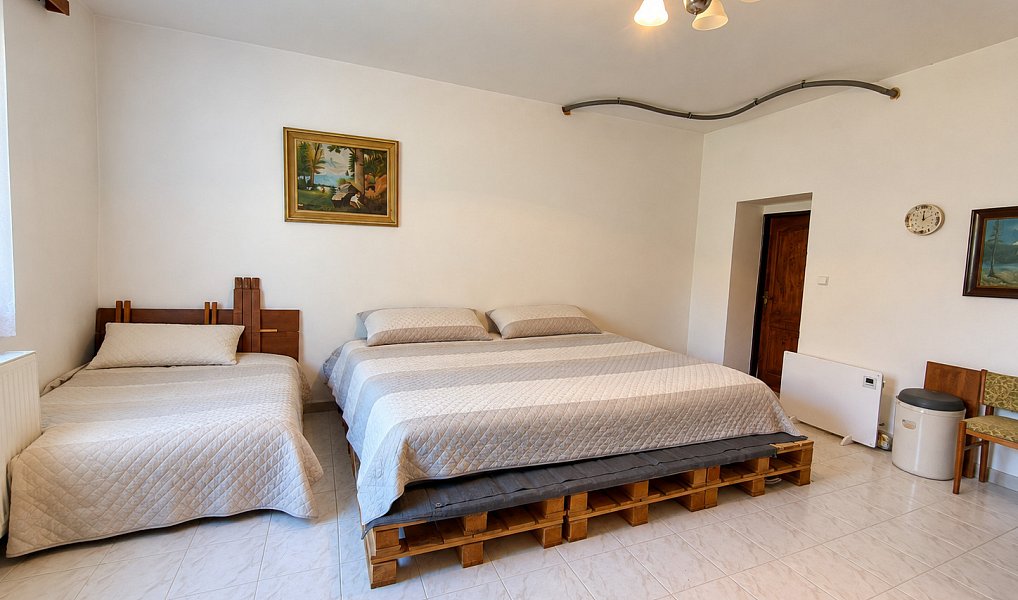 Prodej domu 235 m² s pozemkem 496 m², Toužim – náhled fotky 11