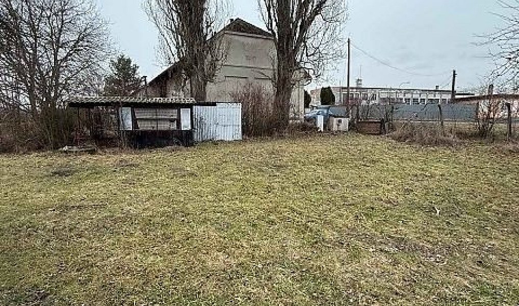Prodej komerčního pozemku 2 505 m², Městec Králové – náhled fotky 9
