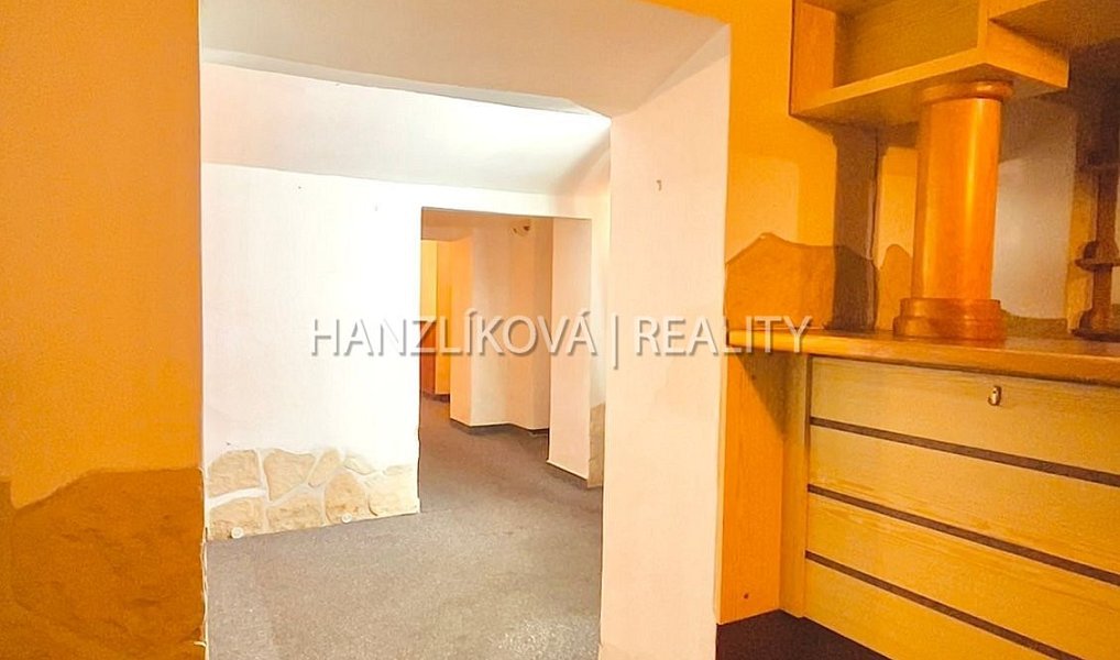 Pronájem obchodních prostor 80 m², České Budějovice – náhled fotky 6