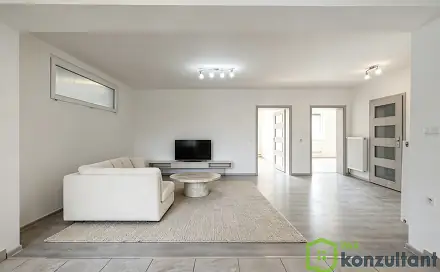 Prodej domu 204 m² s pozemkem 1 432 m², Slíny, Velké Bílovice, okres Břeclav