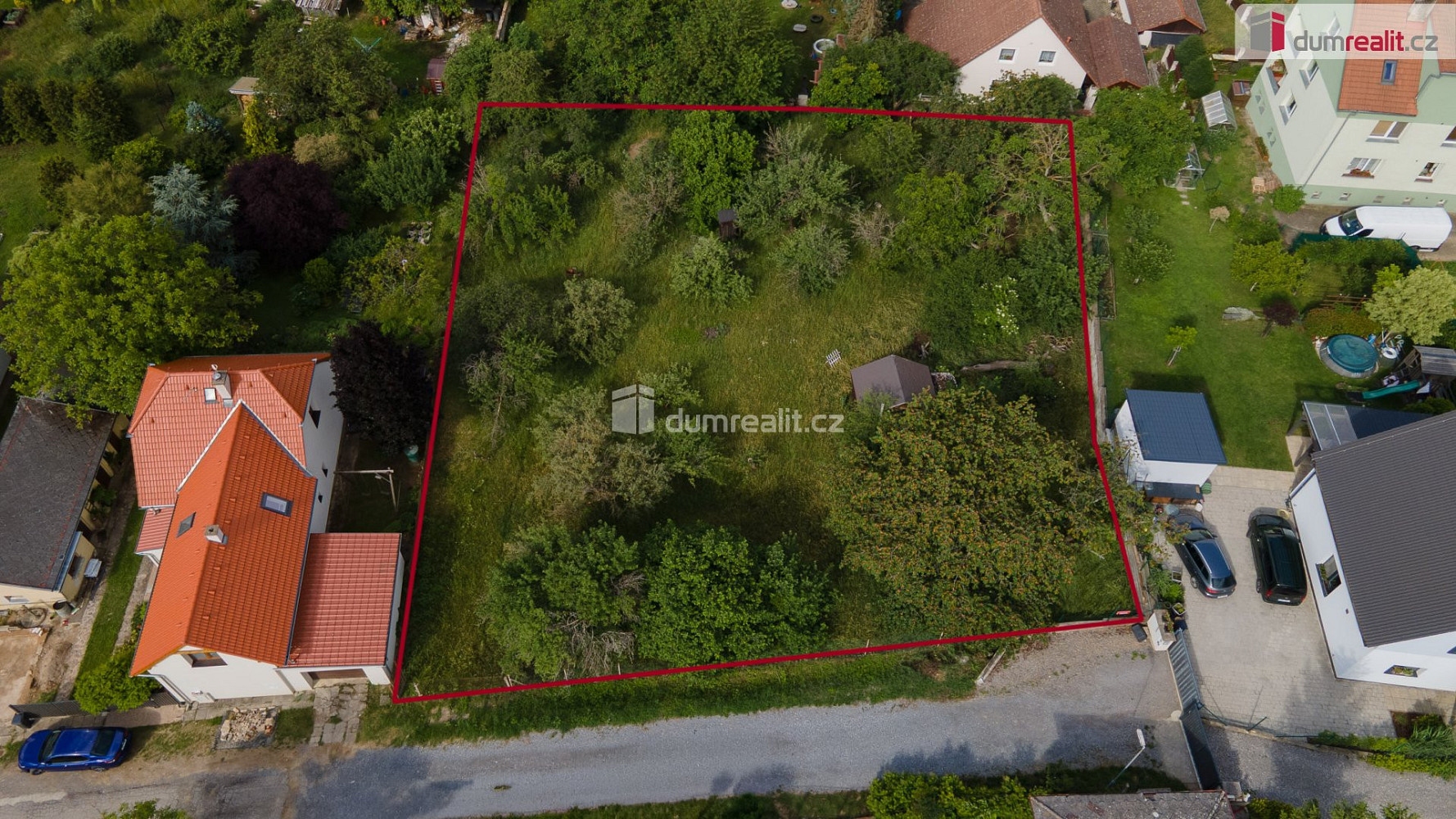 Prodej stavebního pozemku 1 835 m²