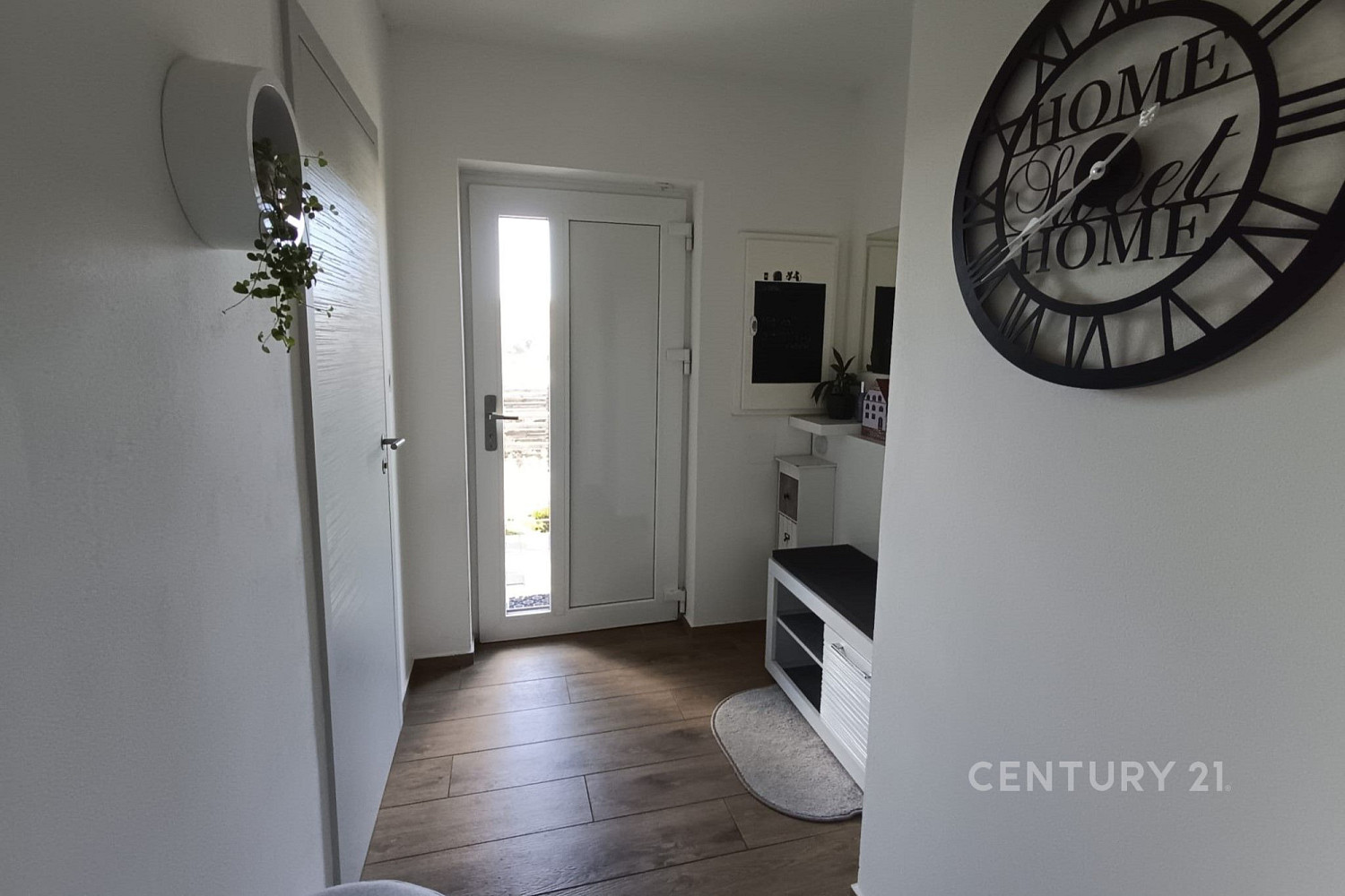 Prodej domu 82 m² s pozemkem 500 m² – fotografie 2