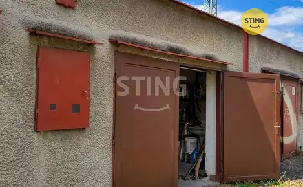 Prodej zděné, řadové garáže 27 m2, Karviná, Karviná - Nové Město