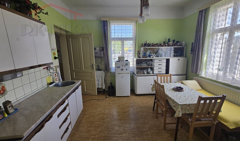 Prodej domu 183 m² s pozemkem 484 m², Semily – náhled fotky 8