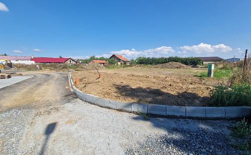 Prodej stavebního pozemku 547 m², Kožušany-Tážaly - Kožušany, okres Olomouc