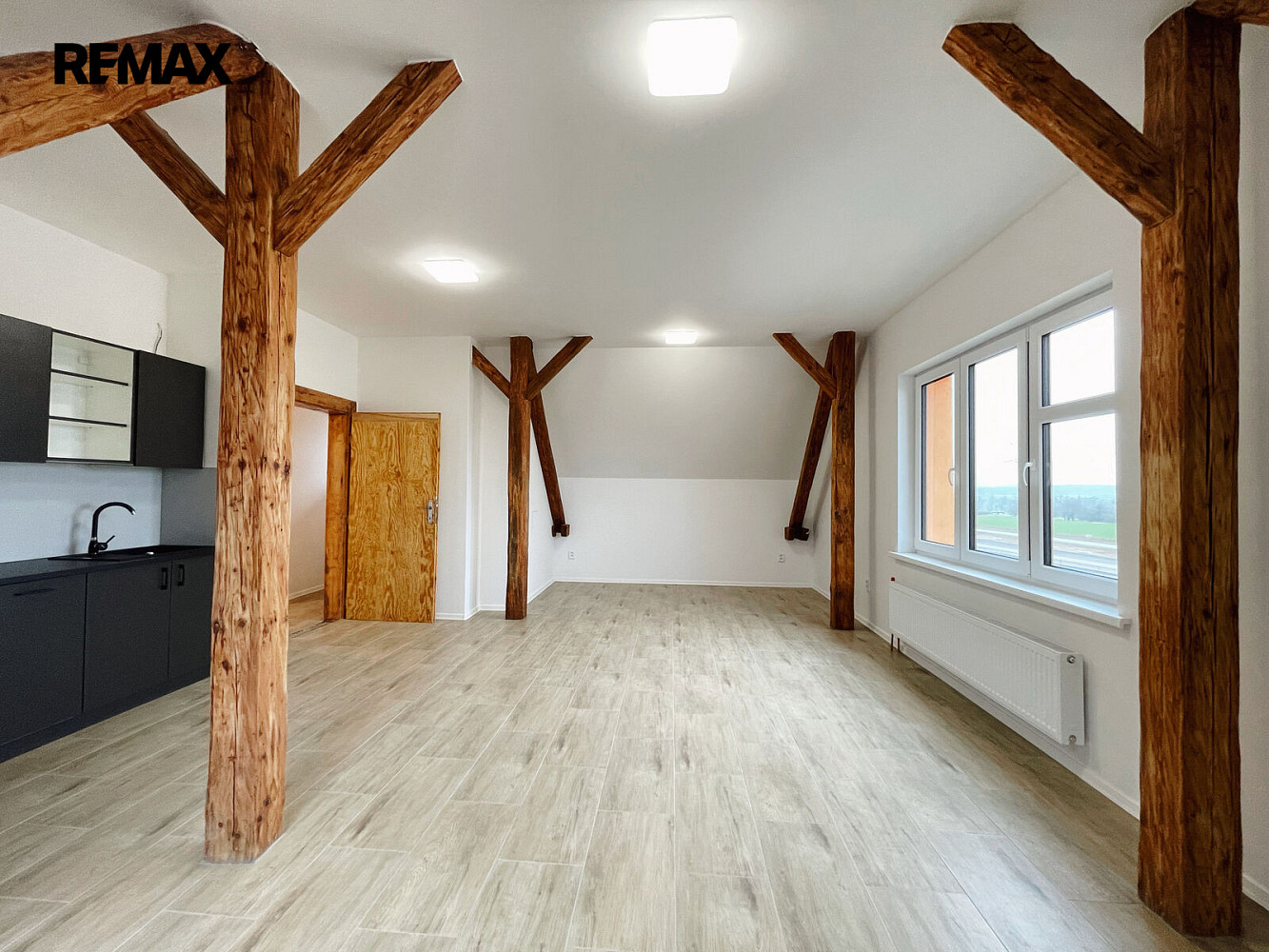 Prodej nájemního domu, činžáku 550 m² – fotografie 5