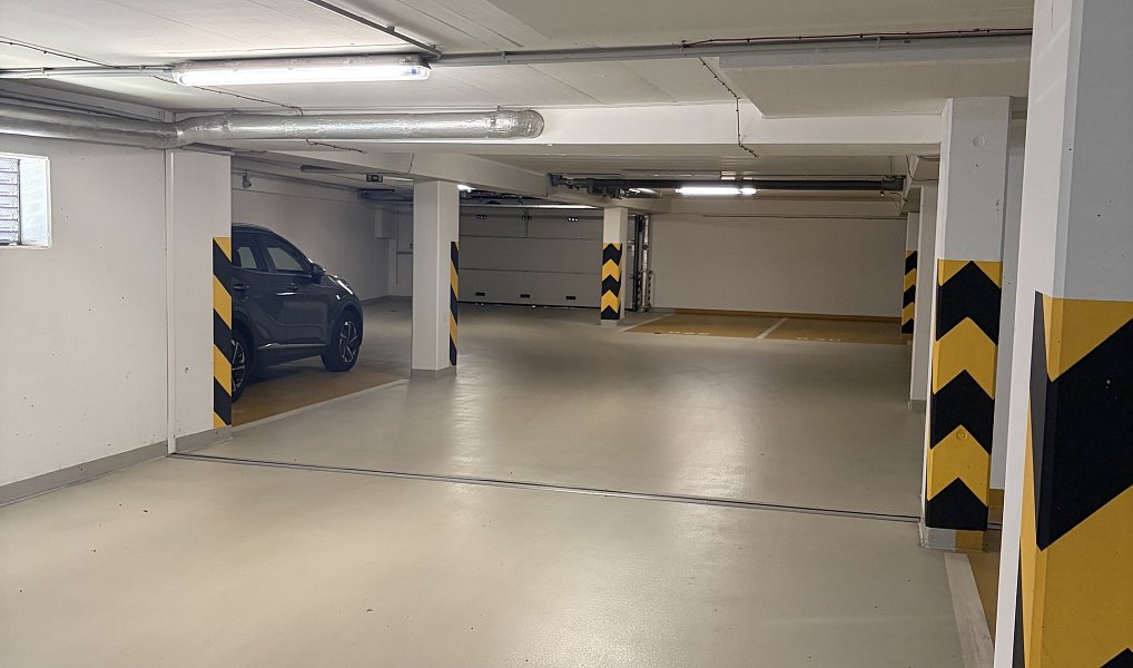 Pronájem garážového stání v Praze 5 Jinonice Chmelařská ul., Praha – náhled fotky 4