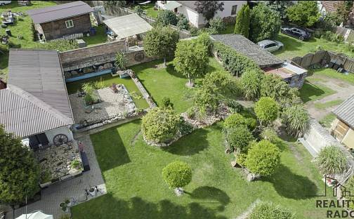 Prodej stavebního pozemku 983 m², Na Návsi, Zdiby - Brnky, okres Praha-východ