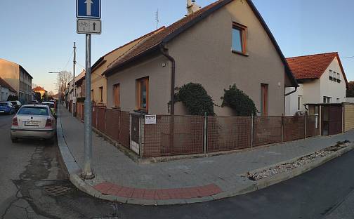 Prodej domu 165 m² s pozemkem 186 m², Dukelská, Holice, okres Pardubice