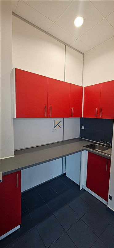 Pronájem kanceláře 132 m² — photo 3