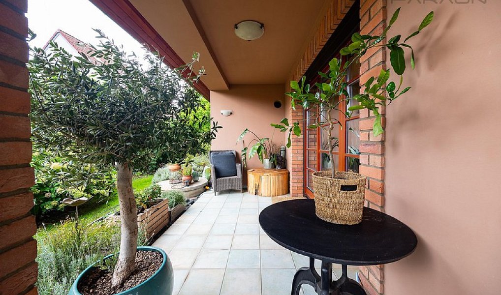 Prodej domu 287 m² s pozemkem 997 m², Praha – náhled fotky 18