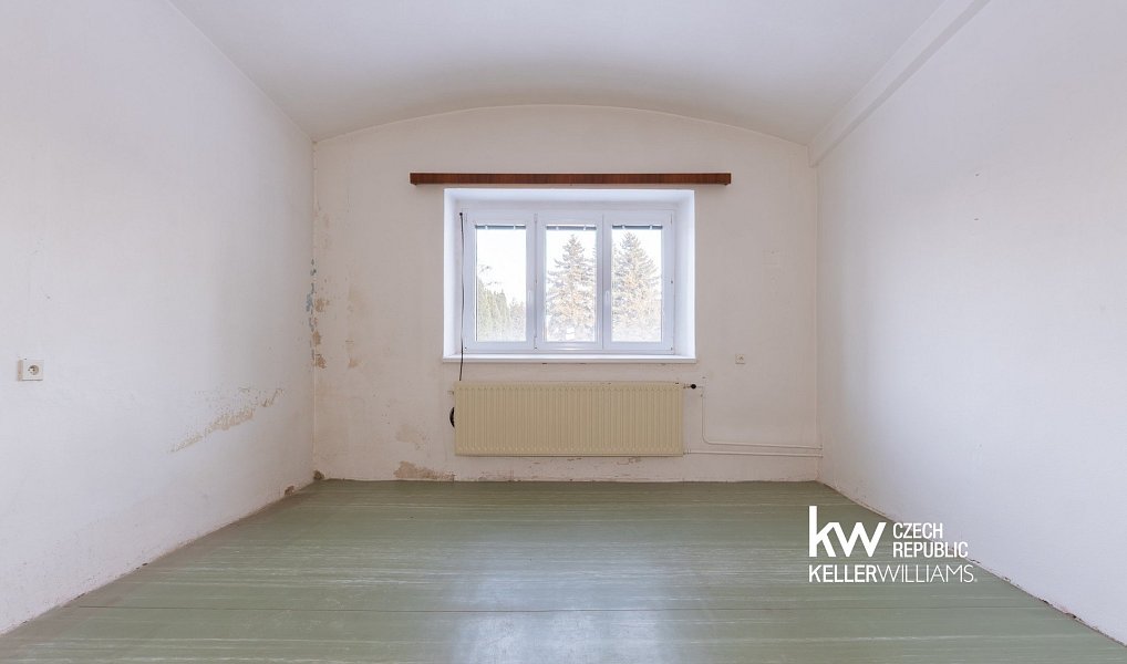 Prodej domu 160 m² s pozemkem 1 041 m², Jeníkov – náhled fotky 5