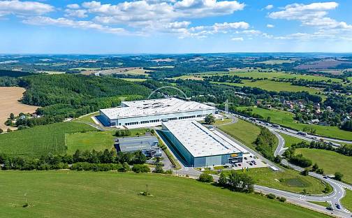 Pronájem skladovacích prostor 12 893 m², Ostředek, okres Benešov