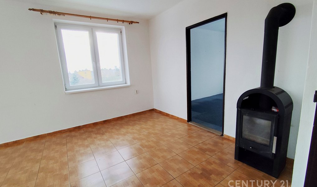 Pronájem bytu 3+1 73 m², Kamenice nad Lipou – náhled fotky 3