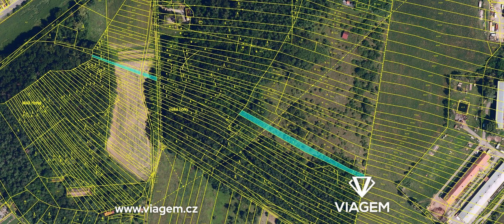 Prodej pole 1 526 m²