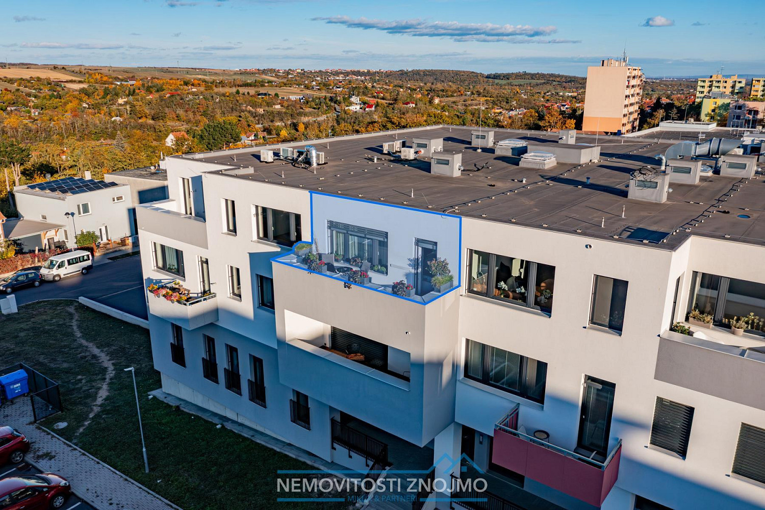 Prodej zařízeného bytu 2+kk s balkonem, v novostavbě, ul. Kosmákova, Znojmo