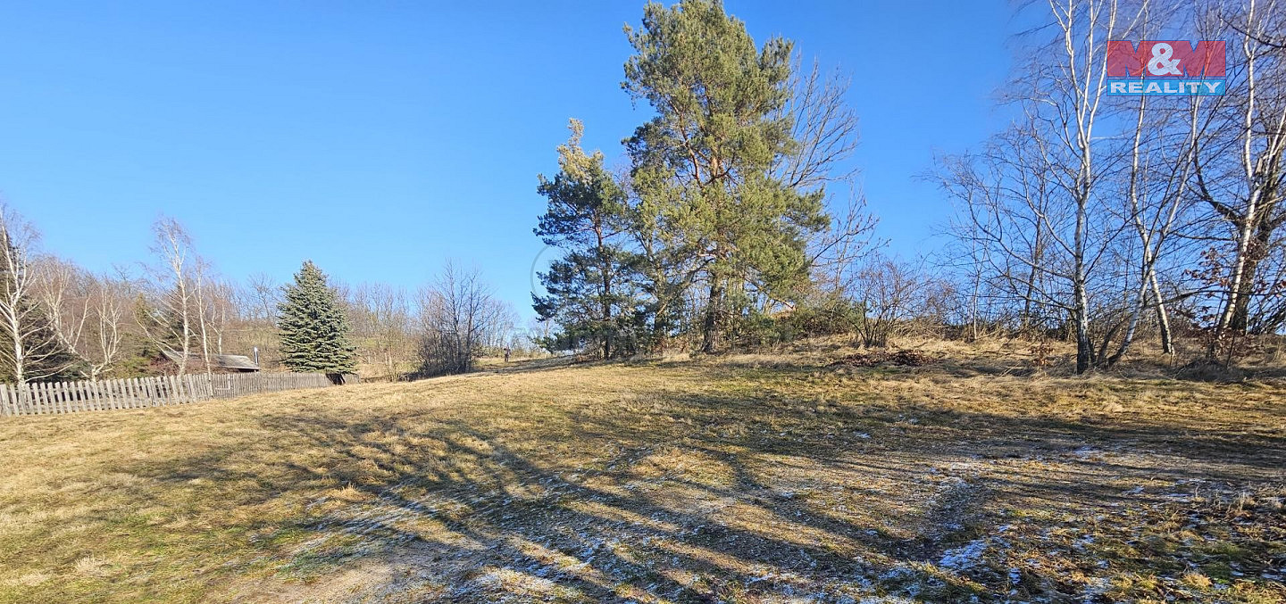 Prodej louky 668 m² – pohled 3