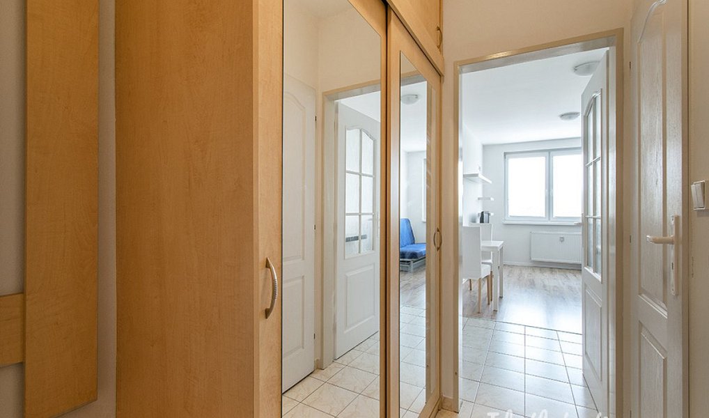 Prodej bytu 1+kk 26 m², Praha – náhled fotky 7