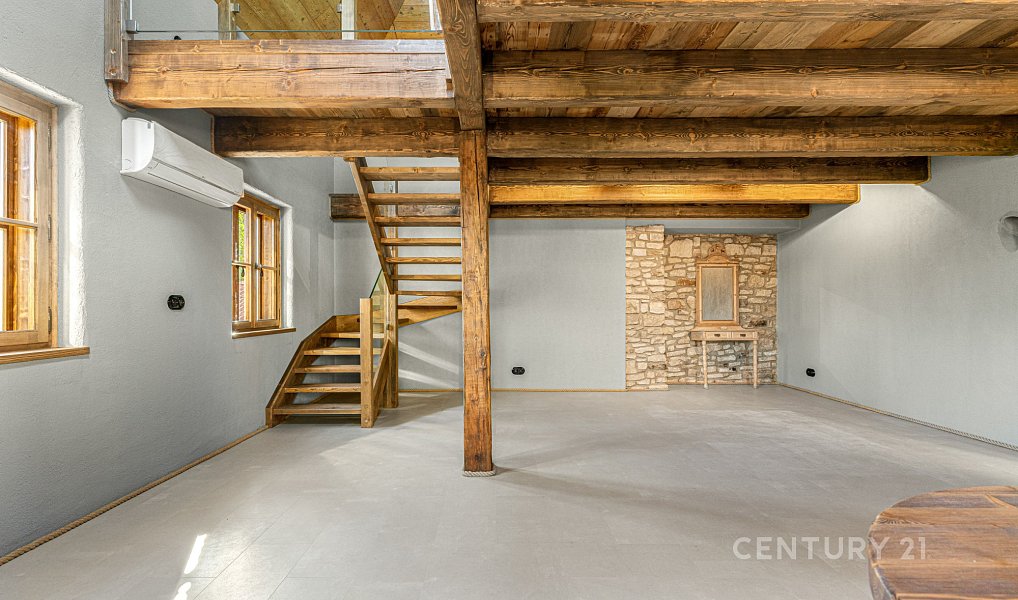 Prodej nájemního domu, činžáku 370 m², Slaný – náhled fotky 7