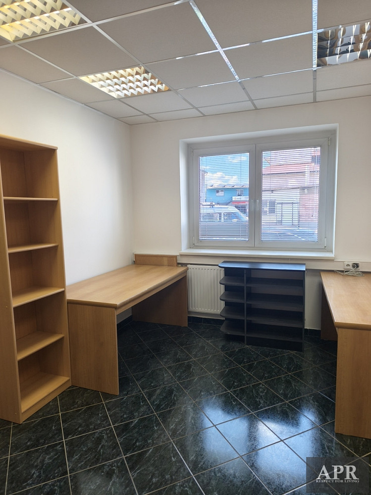 Pronájem kanceláře 50 m² – další