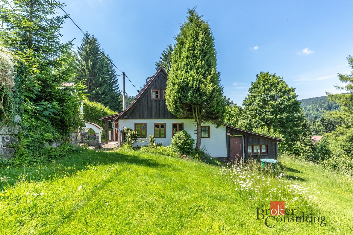 Prodej domu 140 m² s pozemkem 1 132 m²
