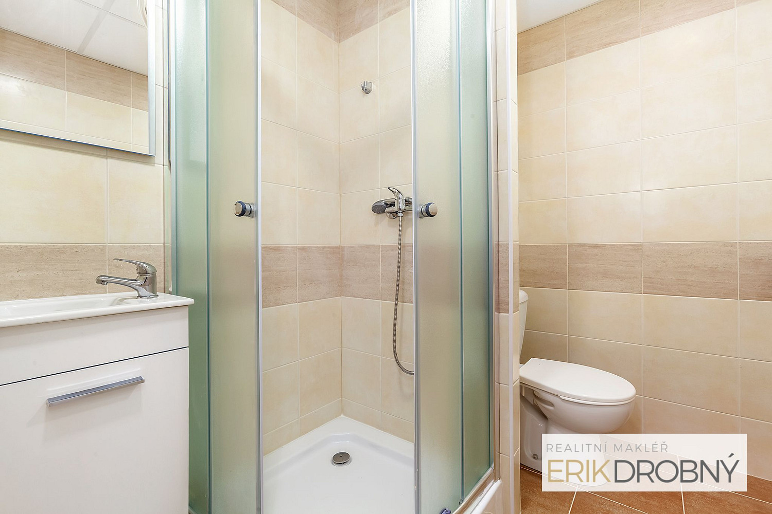 Pronájem bytu 2+1 40 m² – fotografie 2
