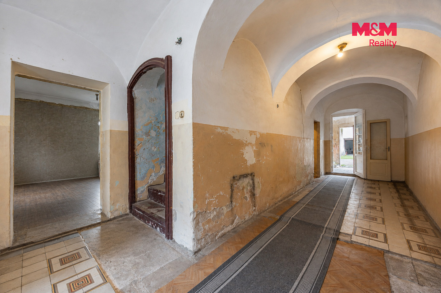 Prodej domu 424 m² s pozemkem 1 444 m² – fotografie 3