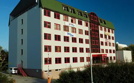 Pronájem kanceláře 35 m², Dědinská, Praha 6 - Ruzyně