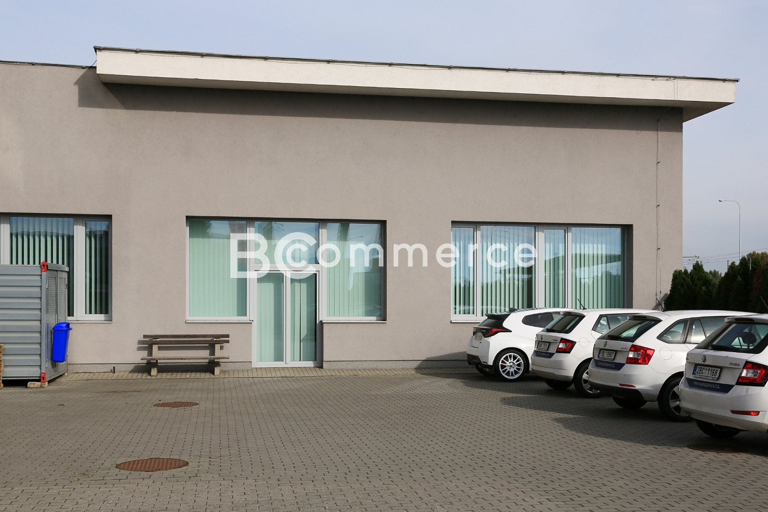 Pronájem kanceláře 504 m²