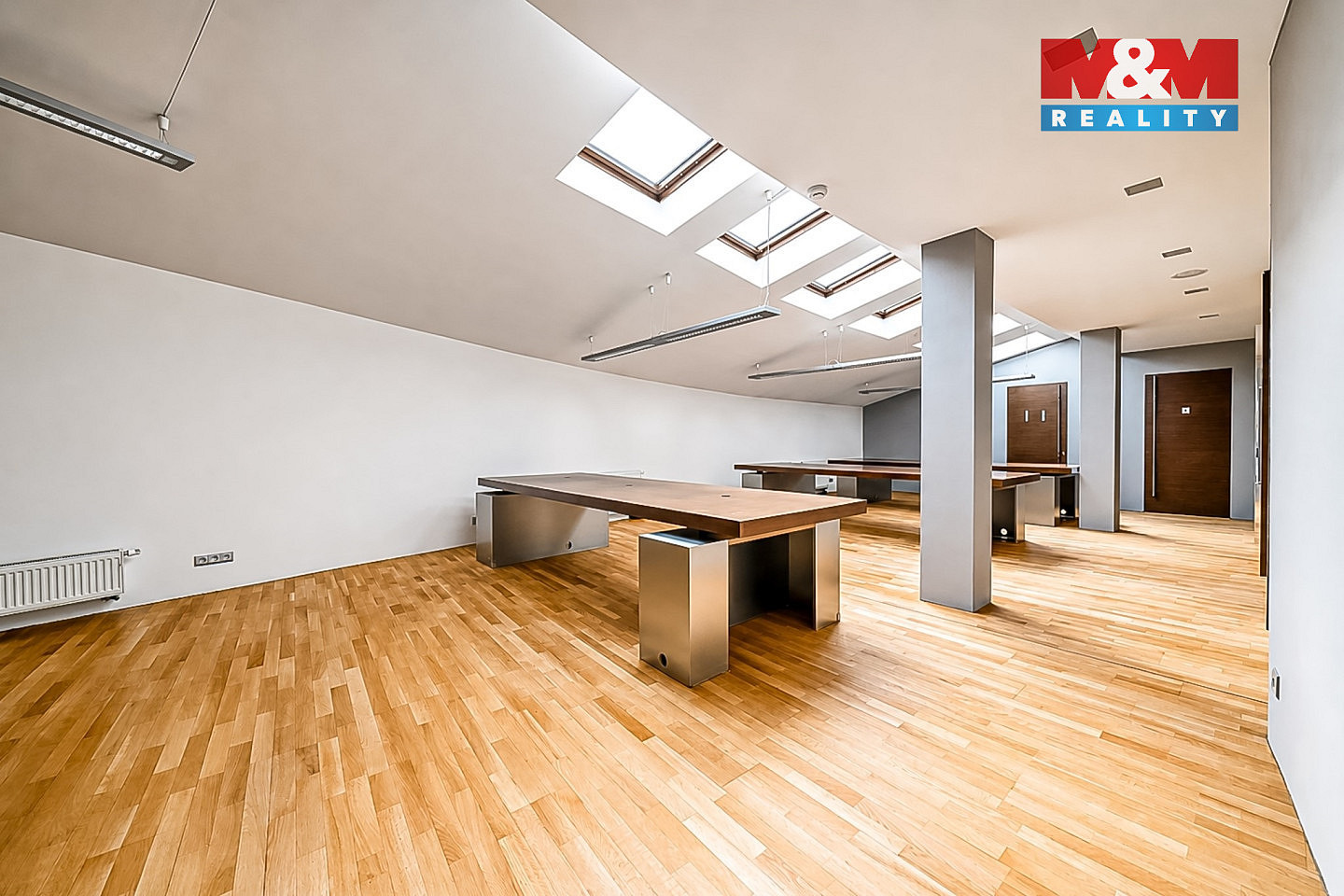 Pronájem kanceláře 97 m² — photo 3