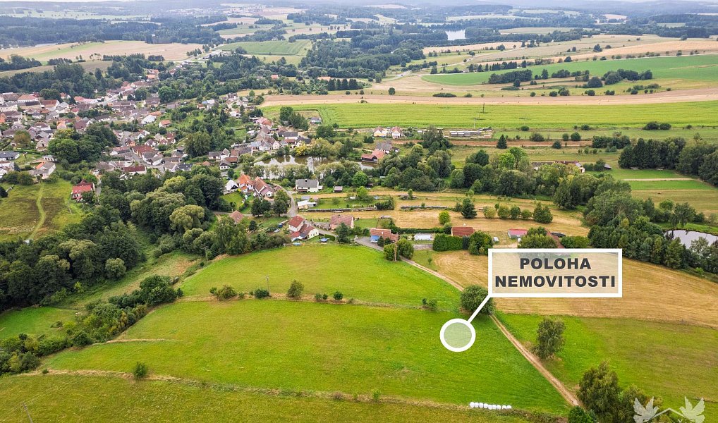 Prodej stavebního pozemku 1 401 m², Strmilov – náhled fotky 8