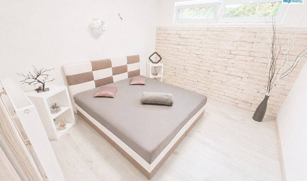 Prodej domu 261 m² s pozemkem 806 m², Zbiroh – náhled fotky 19