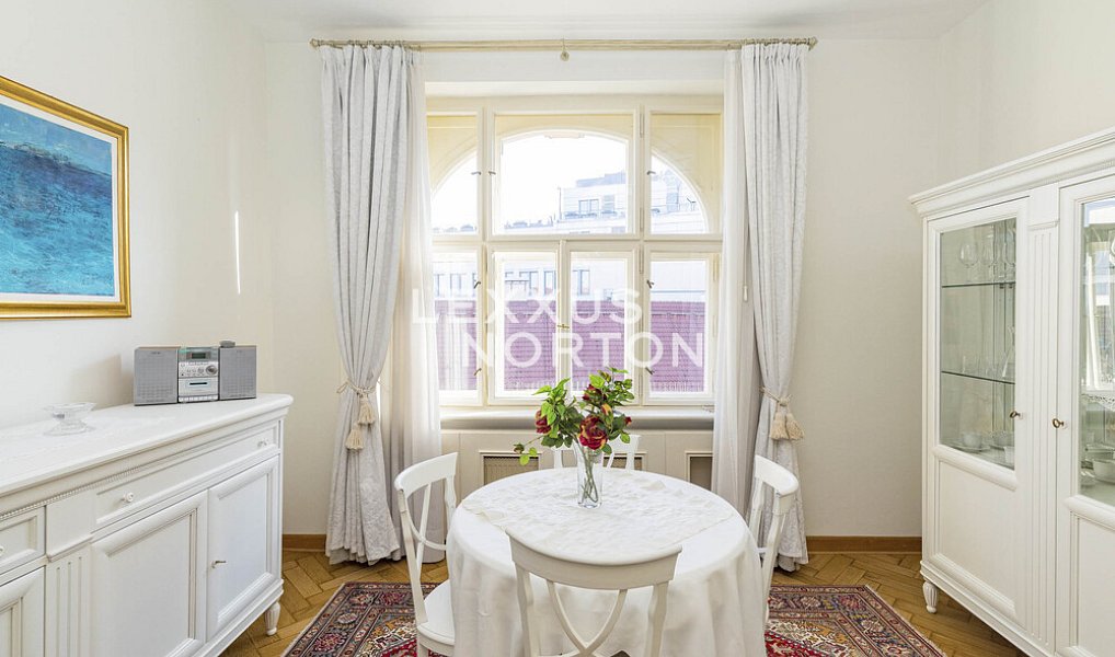 Pronájem bytu 3+kk 79 m², Praha – náhled fotky 9