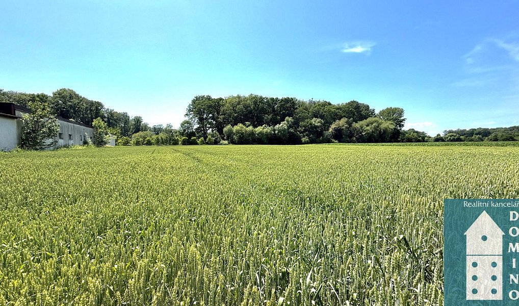Prodej stavebního pozemku 1 061 m², Chropyně – náhled fotky 6