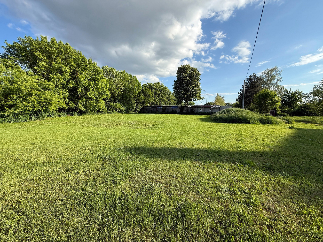 Prodej stavebního pozemku 2 595 m²