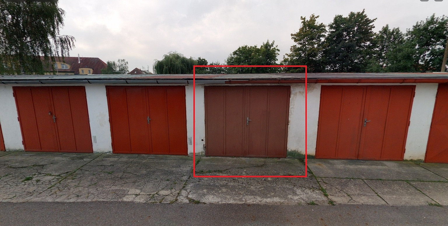Pronájem garáže 18 m2 ve Vodňanech, Smetanova – fotografie 2